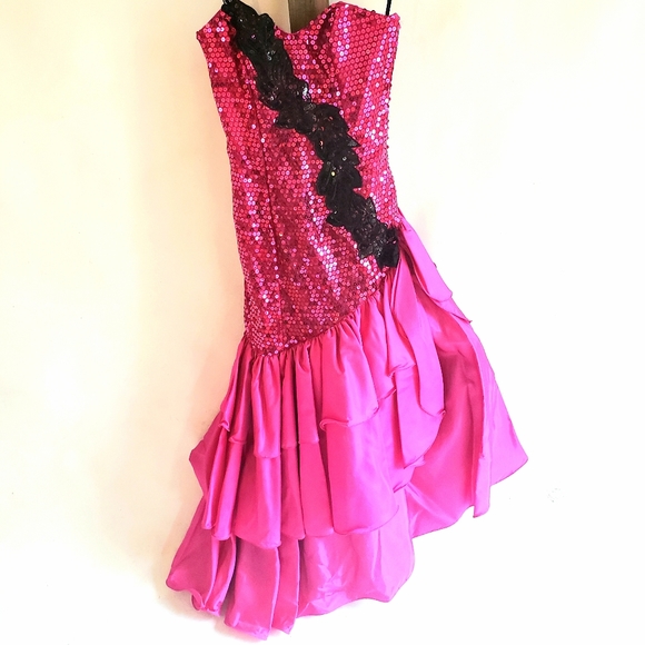 hot pink 80s dress